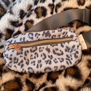 Leopard belt bag